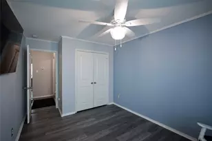 1041 DUMFRIES Dr, Seguin, TX 78155 - Photo 20