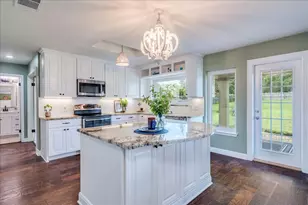 200 S Prairie Ln, Georgetown, TX 78633 - Photo 2