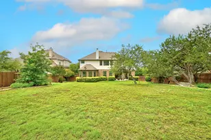 130 Granite Ln, Austin, TX 78737 - Photo 2