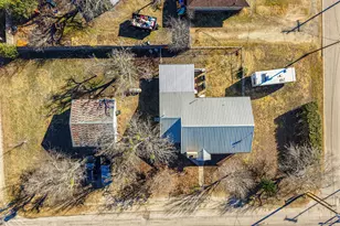 200 College Ave, Florence, TX 76527 - Photo 24