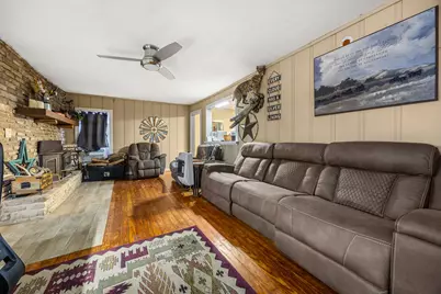 200 College Avenue, Florence, TX 76527 - Photo 4