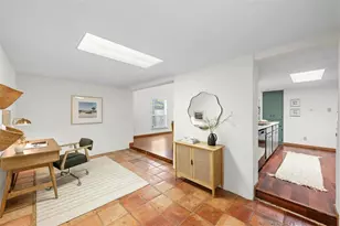 4610 S 1st St, Austin, TX 78745 - Photo 10