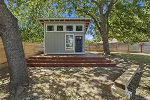 6703 Duquesne Dr, Austin, TX 78723 - Photo 2