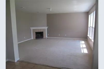 221 Gainer Drive, Hutto, TX 78634 - Photo 6