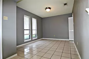 6601 Colina Ln, Austin, TX 78759 - Photo 6