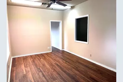 1915 S Austin Avenue #111, Georgetown, TX 78626 - Photo 2