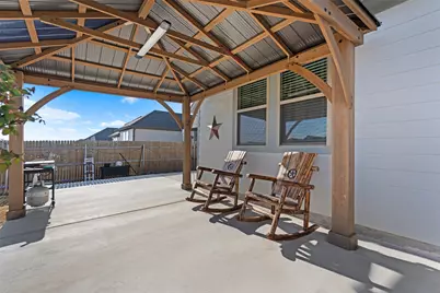 172 Gullivers Drive, Elgin, TX 78621 - Photo 8