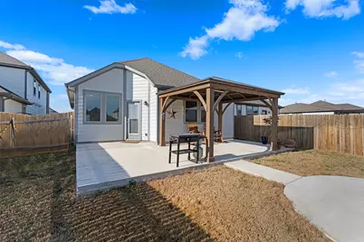 172 Gullivers Drive, Elgin, TX 78621 - Photo 6