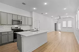 172 Gullivers Dr, Elgin, TX 78621 - Photo 6