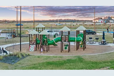 172 Gullivers Drive, Elgin, TX 78621 - Photo 18