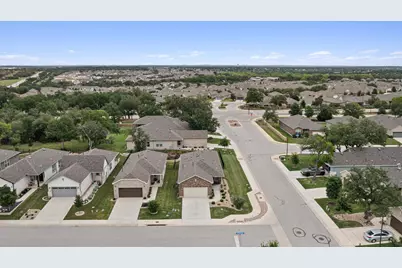 121 Winterhorse Cove, Georgetown, TX 78633 - Photo 24