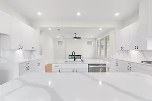 19513 Domino Champ Rd, Pflugerville, TX 78660 - Photo 10