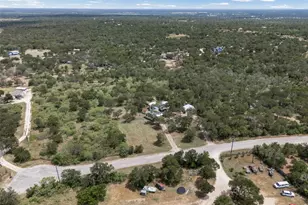 153 Saldana Dr, Cedar Creek, TX 78612 - Photo 26
