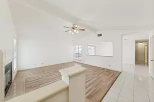 13100 Billiem Dr, Austin, TX 78727 - Photo 2