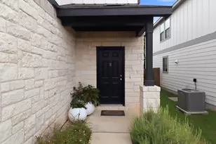 39 Pacific Loon St, Leander, TX 78641 - Photo 4