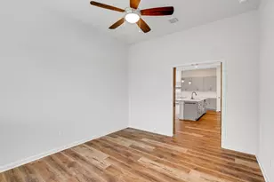 104 Joseph Hawkins Ln, Bastrop, TX 78602 - Photo 10