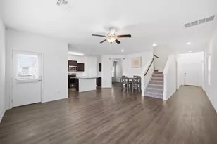 470 Major Lee Ln, Jarrell, TX 76537 - Photo 6