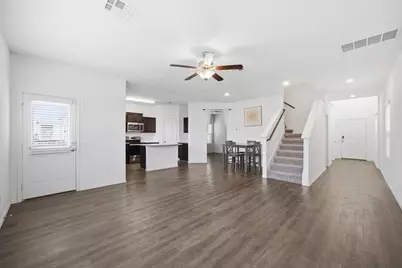 470 Major Lee Lane, Jarrell, TX 76537 - Photo 6