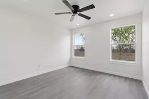 1087 Schubert Ln, Kyle, TX 78640 - Photo 14