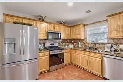 1021 Traci Michelle Drive, Pflugerville, TX 78660 - Photo 8