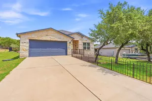 3011 American Dr, Lago Vista, TX 78645 - Photo 6