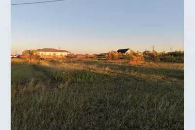 170 Bianca Circle, Del Valle, TX 78617 - Photo 14