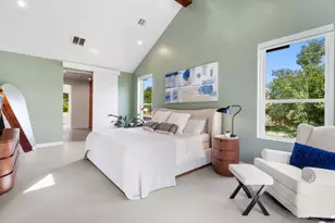 1 Sparrowglen Ln, The Hills, TX 78738 - Photo 14