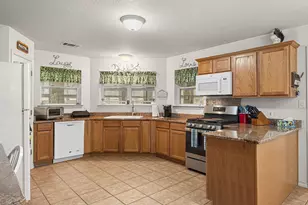 220 Clydesdale Dr, Dale, TX 78616 - Photo 10