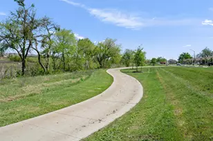 228 Brooklyn Dr, Georgetown, TX 78626 - Photo 34