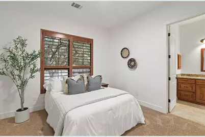 22 Cottondale Road, The Hills, TX 78738 - Photo 30