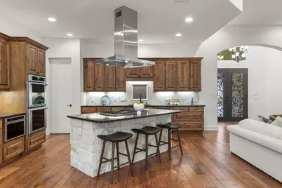 22 Cottondale Road, The Hills, TX 78738 - Photo 12