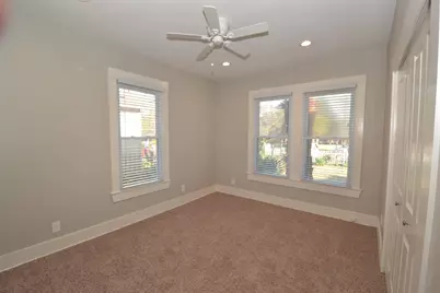 7602 Blessing Avenue, Austin, TX 78752 - Photo 22