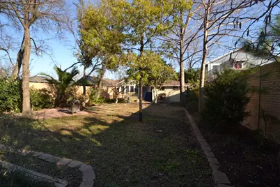 7602 Blessing Avenue, Austin, TX 78752 - Photo 28