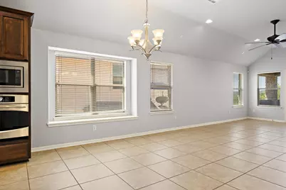 12713 Tierra Grande Trail, Austin, TX 78732 - Photo 10