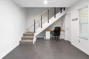 112 Storm Ct, Kyle, TX 78640 - Photo 20