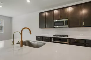 12601 Raven Mdw Dr, Buda, TX 78610 - Photo 8