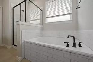 12601 Raven Mdw Dr, Buda, TX 78610 - Photo 24