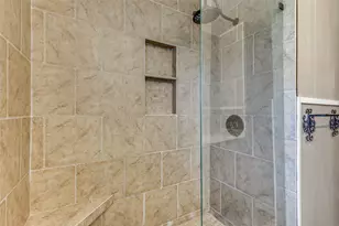 707 Debus Dr, Taylor, TX 76574 - Photo 14