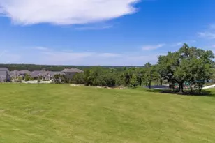 200 Spg Blf Ln, Georgetown, TX 78628 - Photo 10