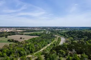 200 Spg Blf Ln, Georgetown, TX 78628 - Photo 12