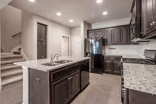13800 Lyndhurst St, Austin, TX 78717 - Photo 8