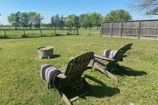 395 Centennial St, Carmine, TX 78932 - Photo 22