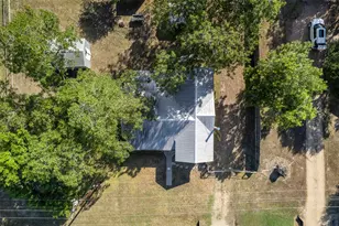 395 Centennial St, Carmine, TX 78932 - Photo 34