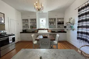 395 Centennial St, Carmine, TX 78932 - Photo 8