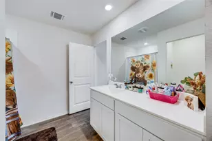 17409 Ginning Ct, Elgin, TX 78621 - Photo 10