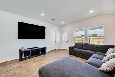 17409 Ginning Court, Elgin, TX 78621 - Photo 8