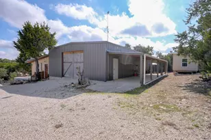 7655 Mt Sharp Rd, Wimberley, TX 78676 - Photo 2