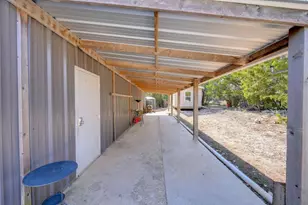 7655 Mt Sharp Rd, Wimberley, TX 78676 - Photo 26