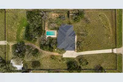 410 Woodland Oaks Trail, Buda, TX 78610 - Photo 8