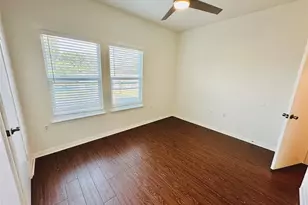 6301 Crumley Ln, Austin, TX 78741 - Photo 38